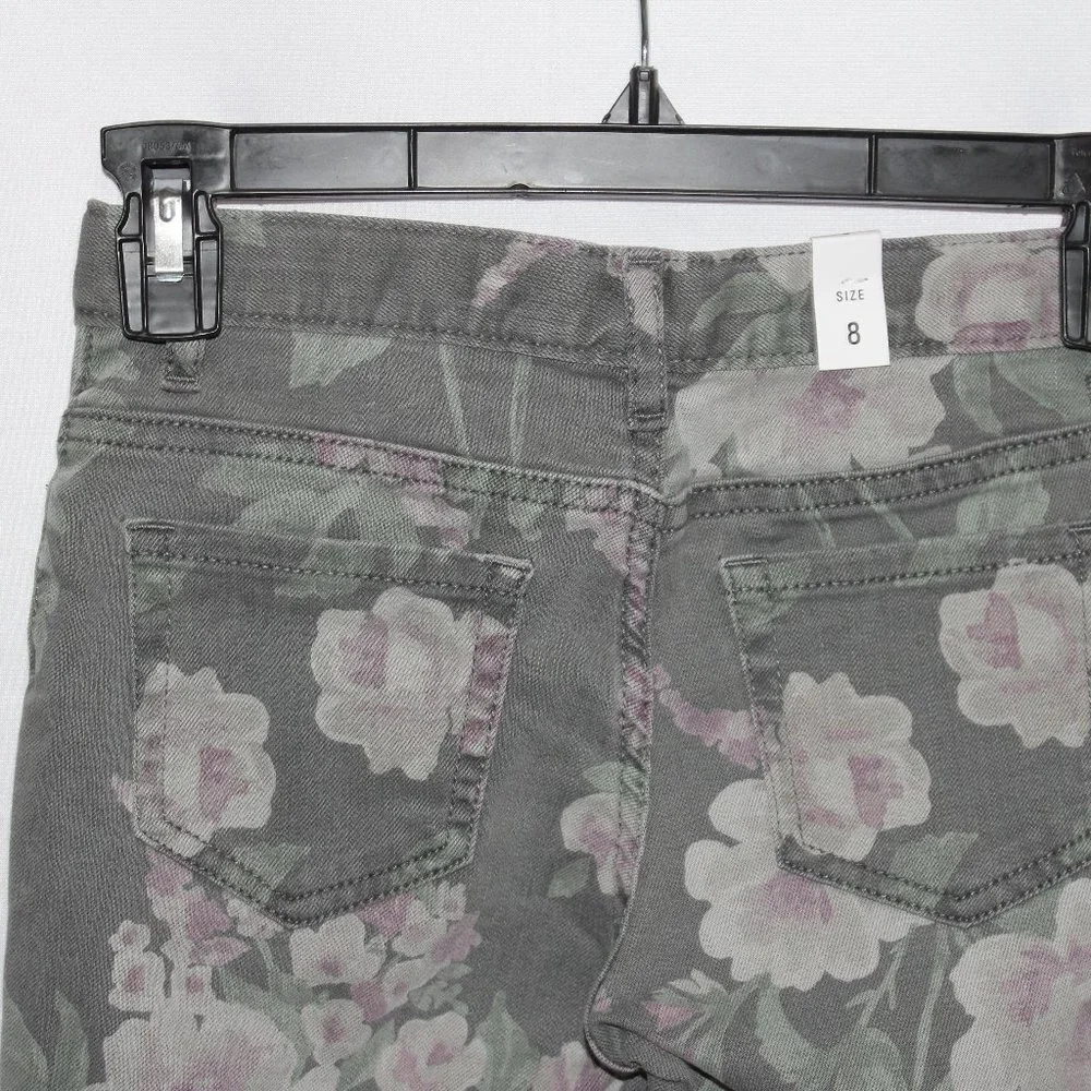 The Children's Place Gray Floral Jeggings